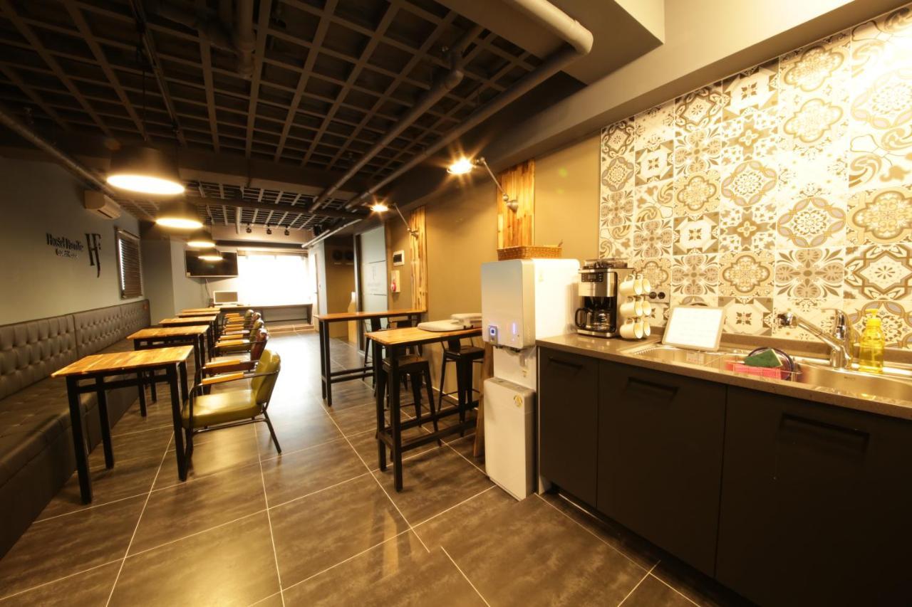 Hostel Familie Busan Station Экстерьер фото