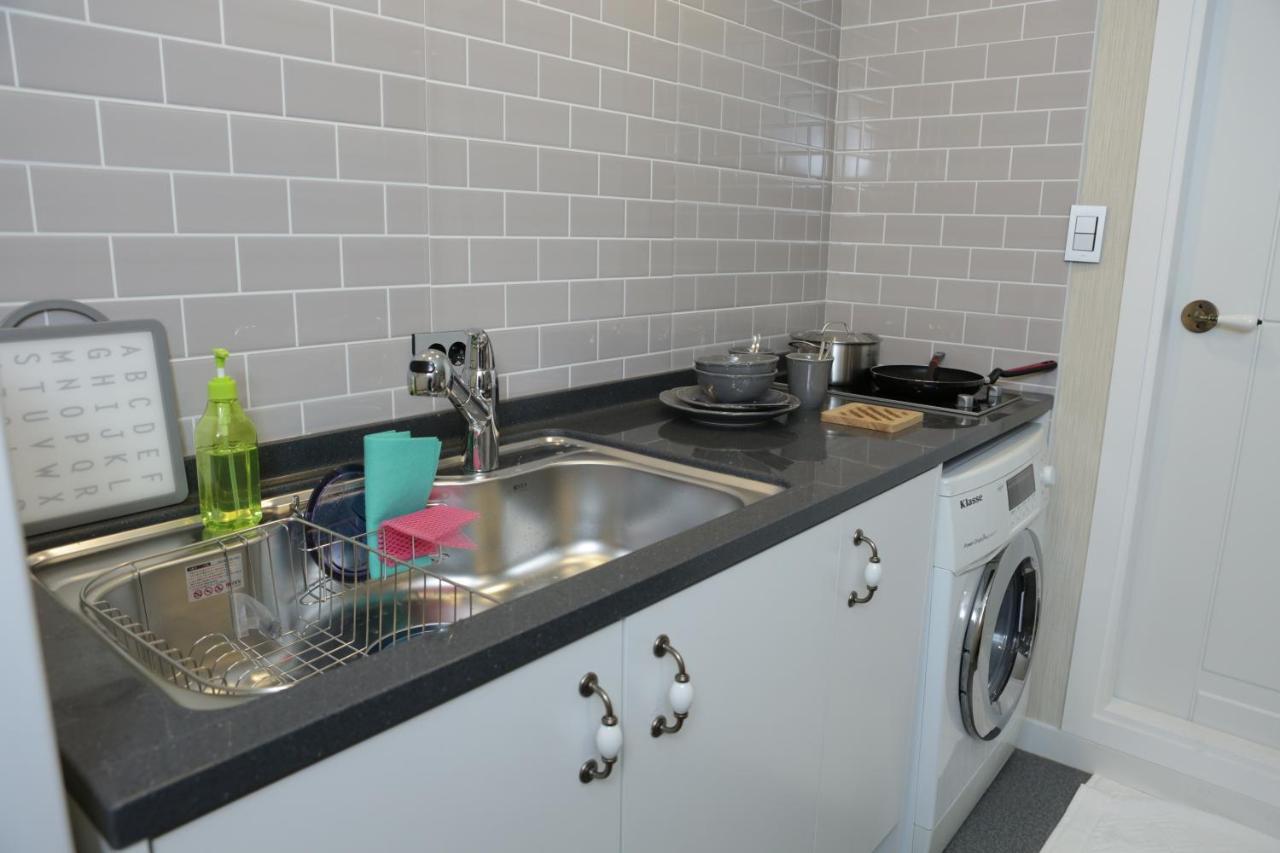 Hostel Familie Busan Station Экстерьер фото